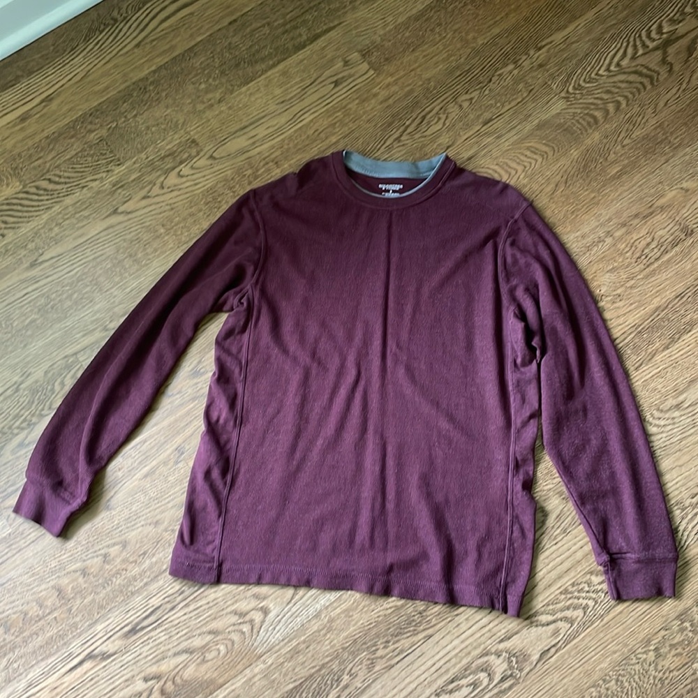 Lightweight sweater